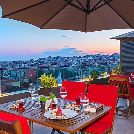 Arts Harbiye - Special Class