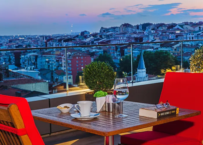 ホテル Arts Harbiye - Special Class 5*