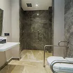 فندق Arts Harbiye - Special Class 5*